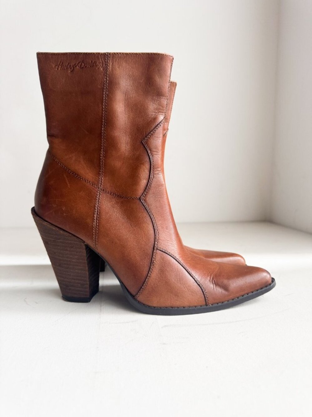 Harley Davidson Brown Leather Pointed Toe Boots 6
